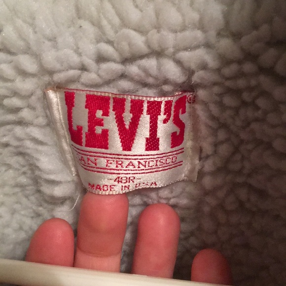 Levi’s Jacket. Vintage, LIKE NEW!! - Picture 2 of 9